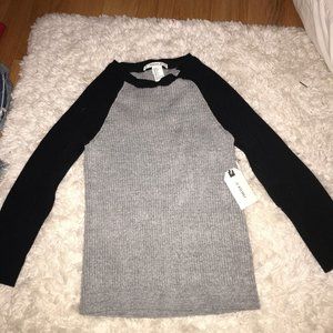 Forever 21 3/4 sleeve block color sweater